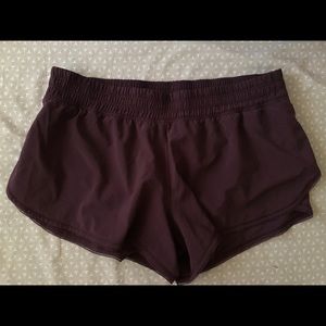 Lululemon shorts size 10